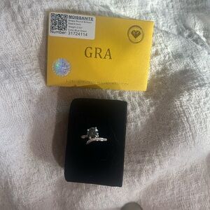 2 carat green 8mm moissanite adjustable 6-12 ring